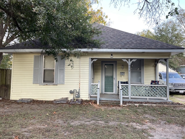 bungalow featuring a porch