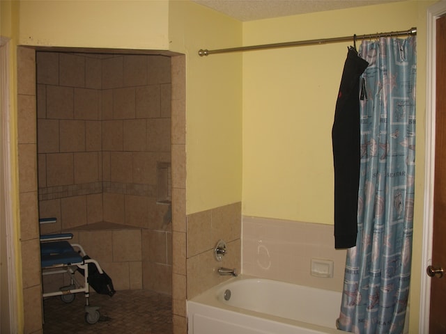 bathroom with a textured ceiling