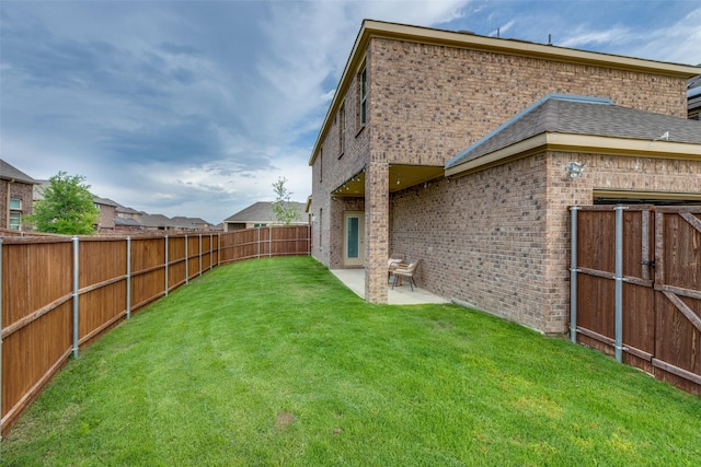 2608 Hale Rd, Celina, TX 75009 - fenced backyard featuring a patio