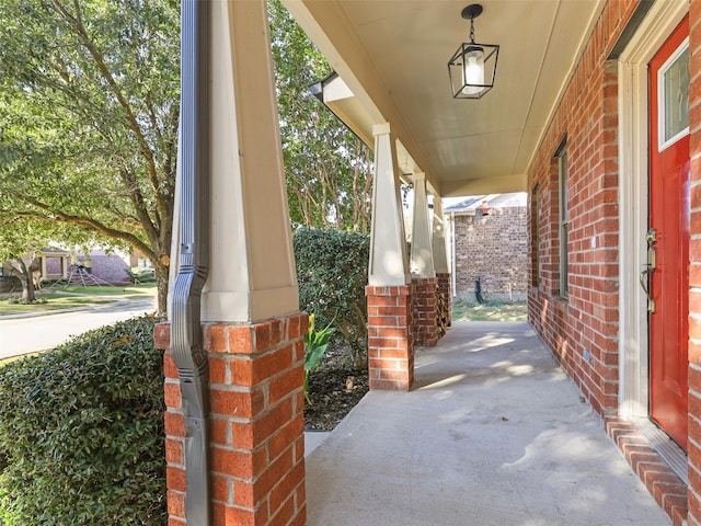 view of patio / terrace with covered porch