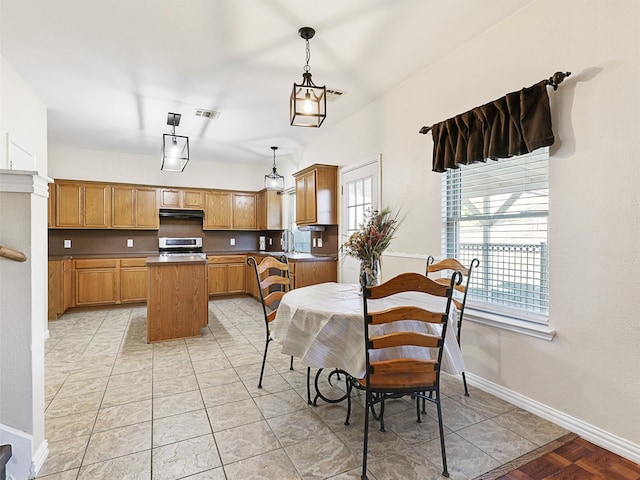 dining space with sink