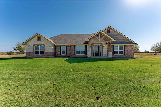 view of front of house with a front lawn