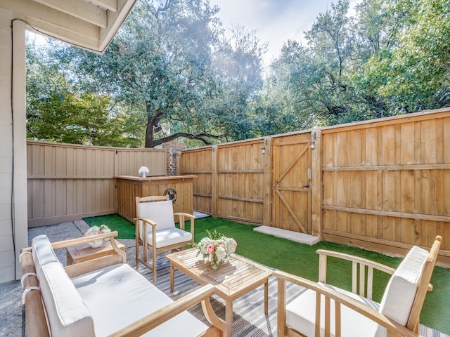 view of patio featuring outdoor lounge area