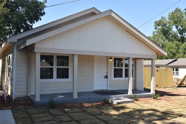 view of front of house with a porch