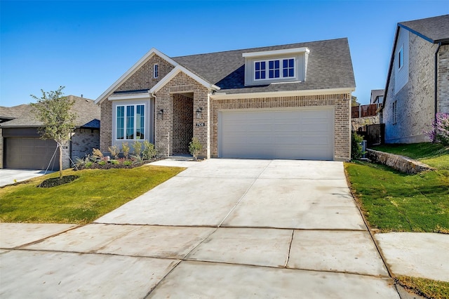 view of front of property with a front lawn