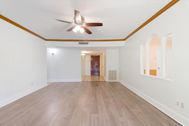 unfurnished room with light hardwood / wood-style floors, crown molding, and ceiling fan