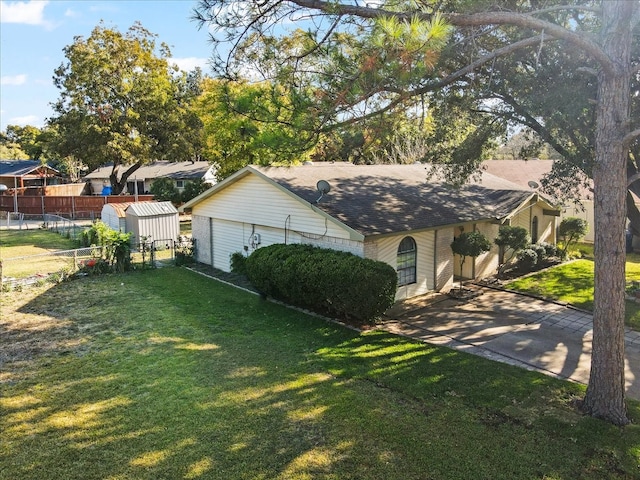 view of front of home with a front yard