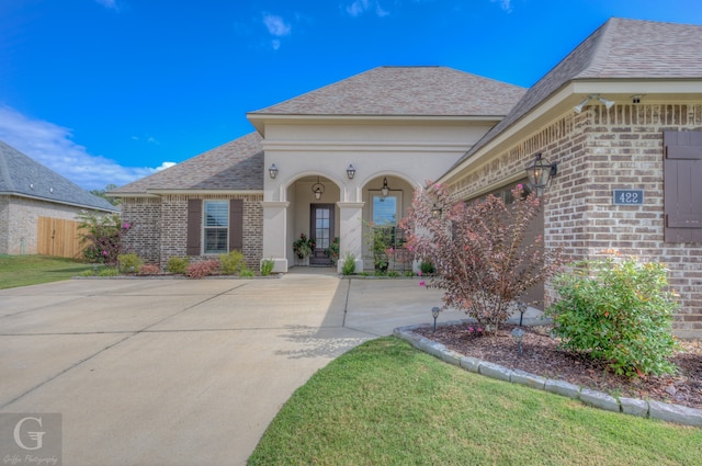 view of front of home