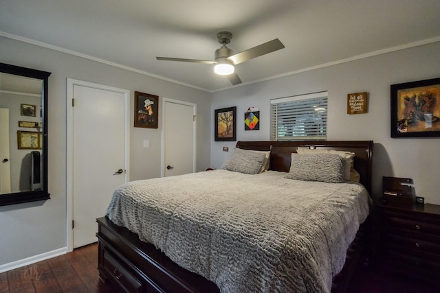 2725 S 40th St, Abilene, TX 79605 - bedroom with crown molding, baseboards, a ceiling fan, and dark wood-style floors