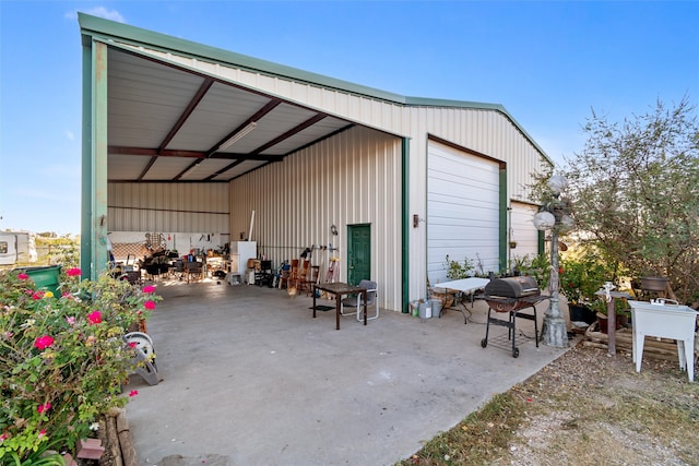 view of outdoor structure featuring a garage