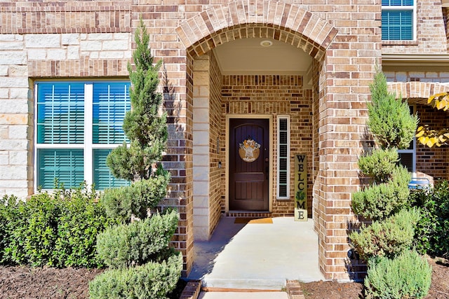 view of property entrance