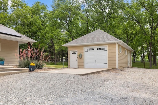 502 Smith Oak Rd, Sherman, TX 75090 - detached garage featuring driveway
