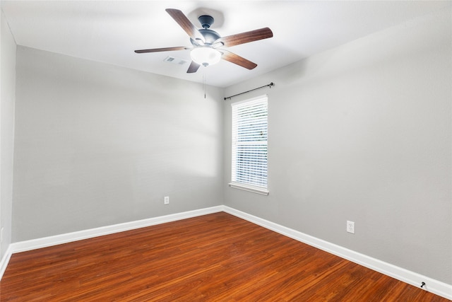 unfurnished room featuring wood-type flooring and ceiling fan