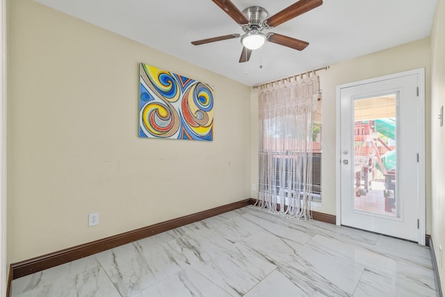 empty room with ceiling fan