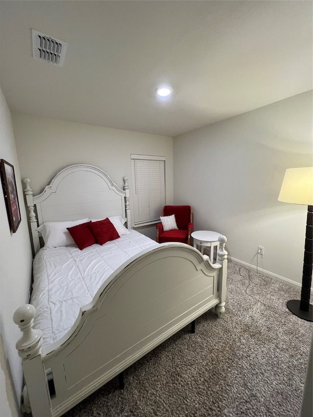 bedroom featuring carpet floors