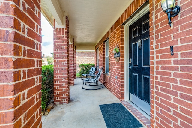 view of patio / terrace with covered porch