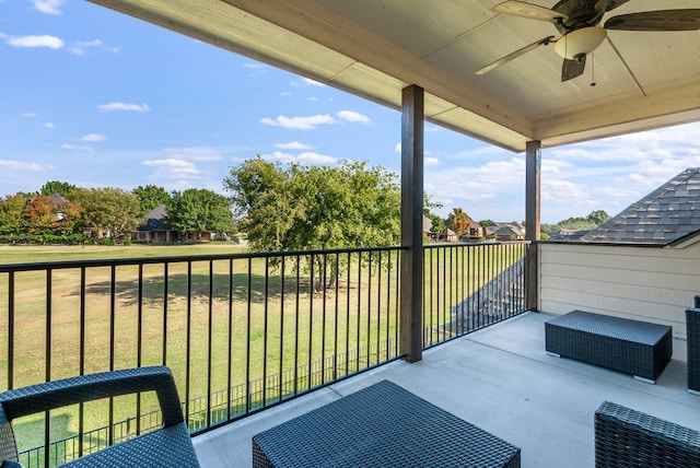 balcony with ceiling fan