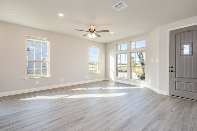 entrance foyer featuring light hardwood / wood-style flooring and ceiling fan