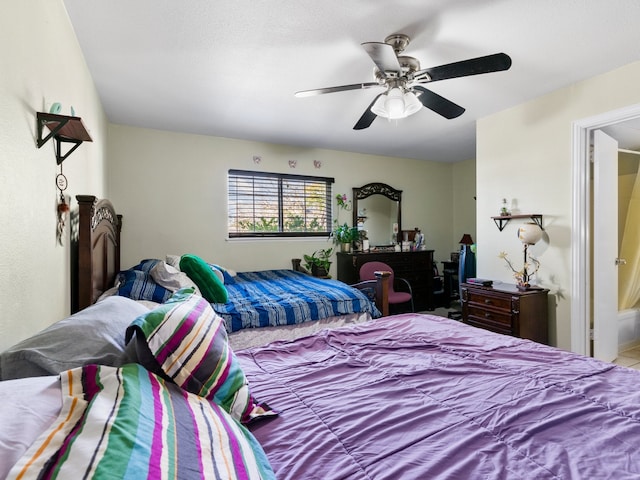 bedroom with ceiling fan