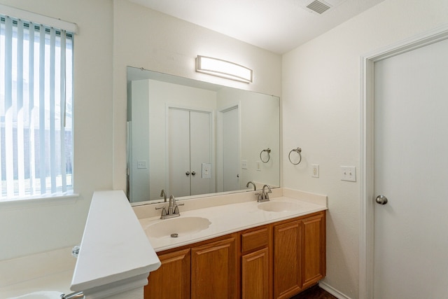 bathroom with vanity