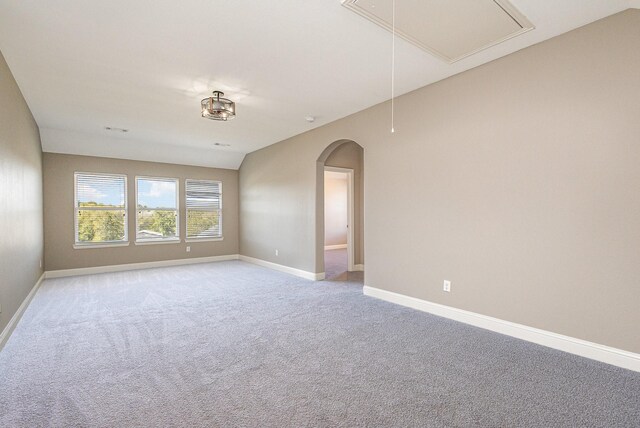 spare room featuring carpet flooring