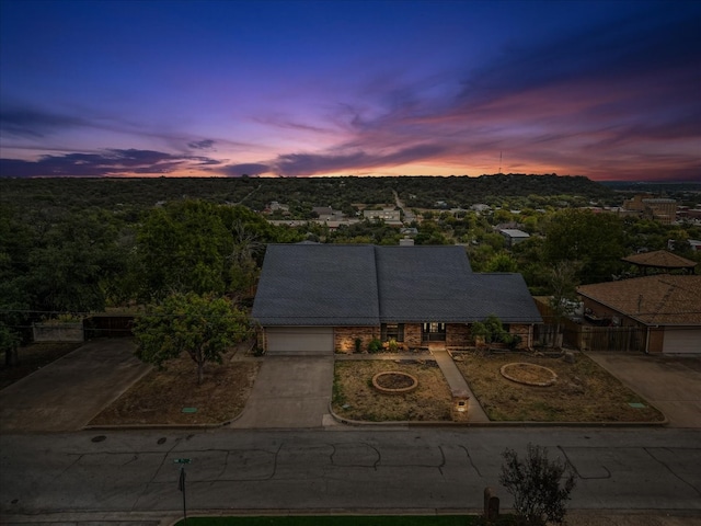 view of aerial view at dusk