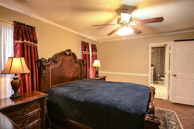 bedroom with ceiling fan, crown molding, hardwood / wood-style floors, and a textured ceiling