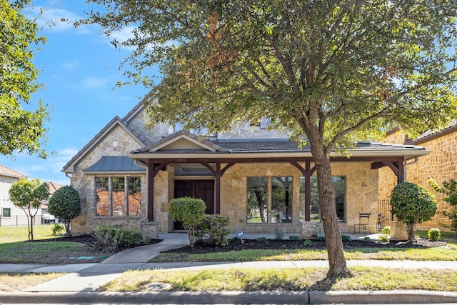 view of front of house featuring covered porch