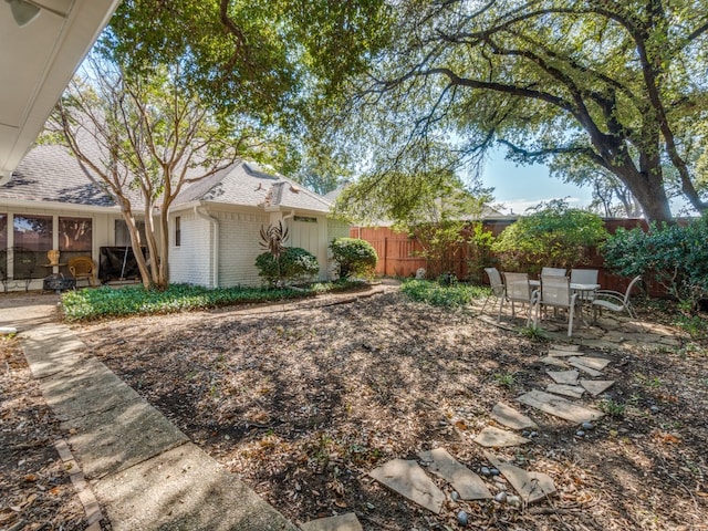 view of yard with a patio