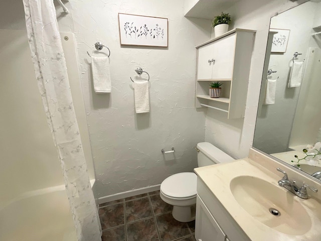 full bathroom featuring vanity, shower / bathtub combination with curtain, and toilet