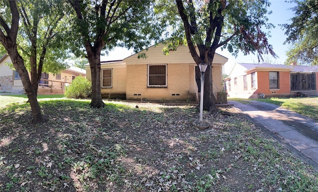 view of single story home