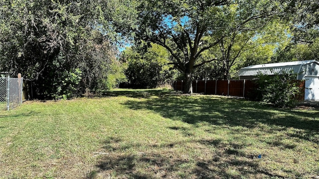 Listing photo 3 for 113 Prospect St, Farmersville TX 75442