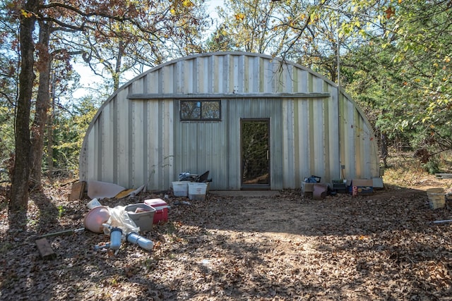 view of outdoor structure