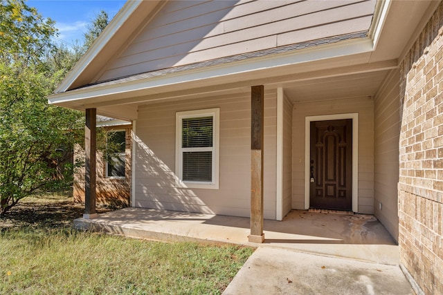 view of property entrance