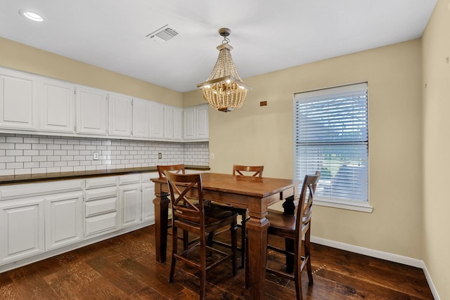1062 Jp Cave Rd, Sherman, TX 75090 - dining area featuring a chandelier, dark wood-style flooring, baseboards, and recessed lighting