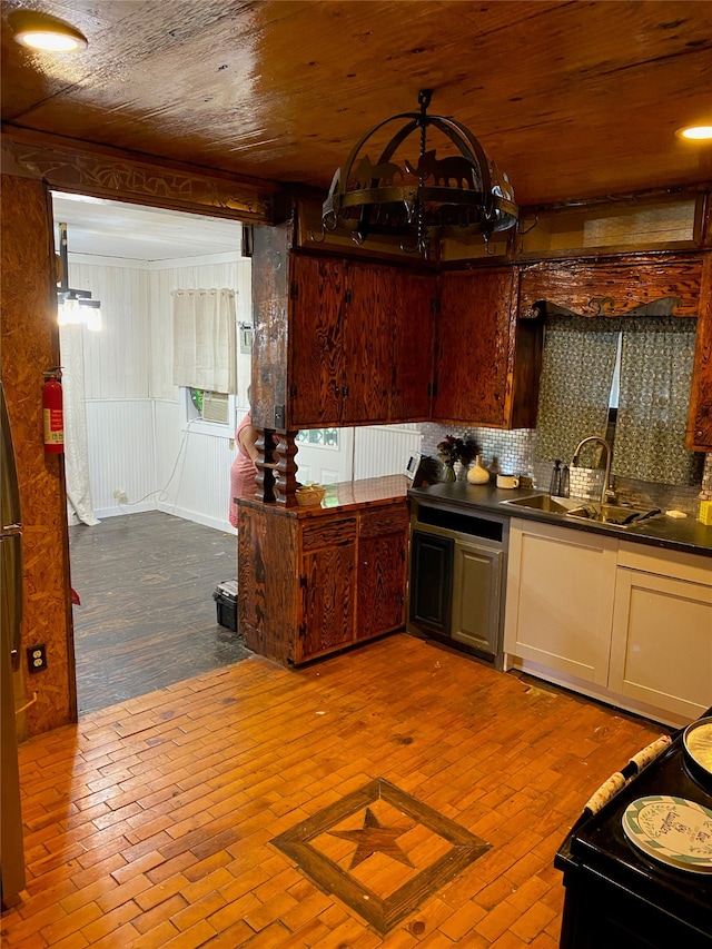 kitchen with sink and backsplash