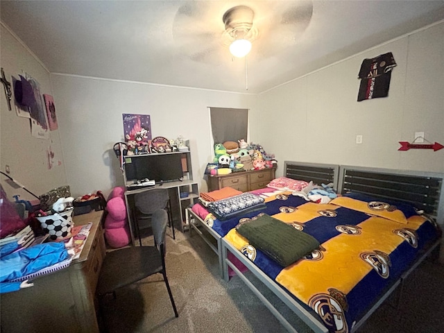 bedroom featuring carpet flooring and ceiling fan