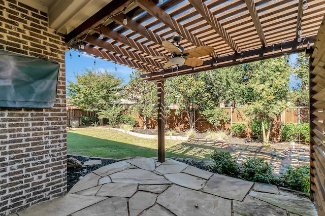 view of patio with a pergola and ceiling fan