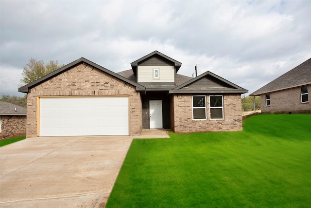 craftsman-style house with a front lawn and a garage