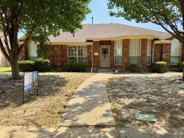 view of ranch-style home