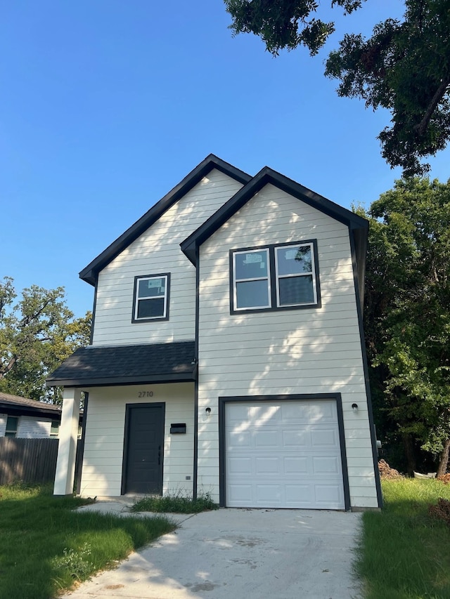 view of front facade with a garage