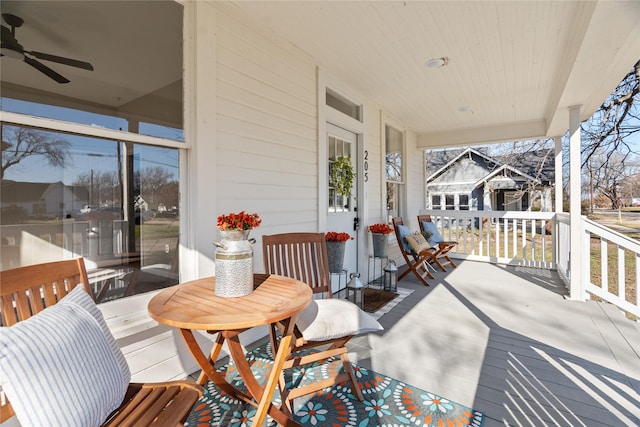 view of patio featuring ceiling fan