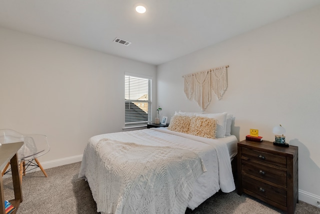 bedroom featuring carpet flooring