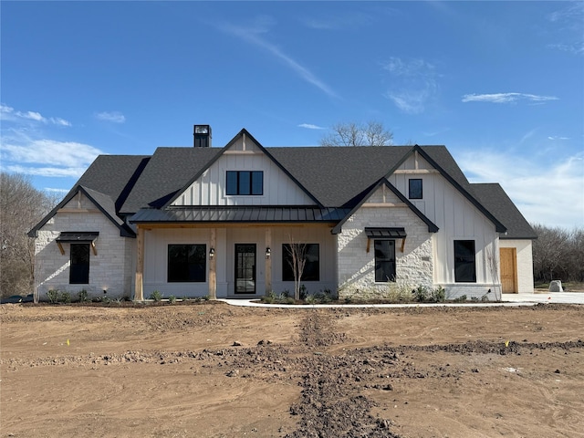 view of modern farmhouse