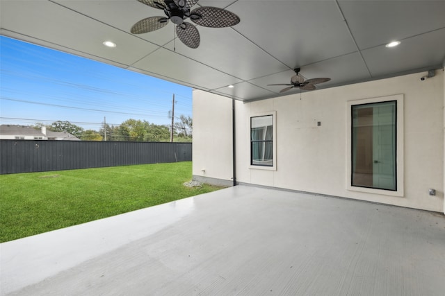 view of patio with ceiling fan