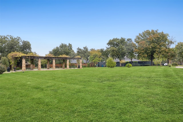 view of yard with a pergola