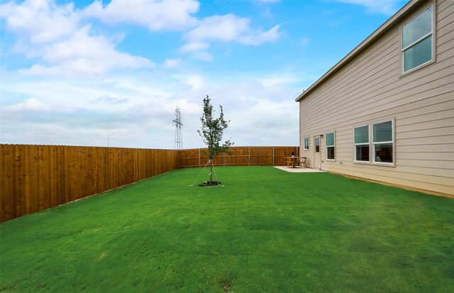 view of yard with a patio