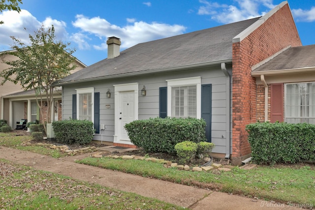 view of front of home