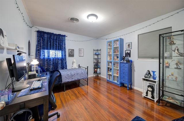 office area featuring hardwood / wood-style floors