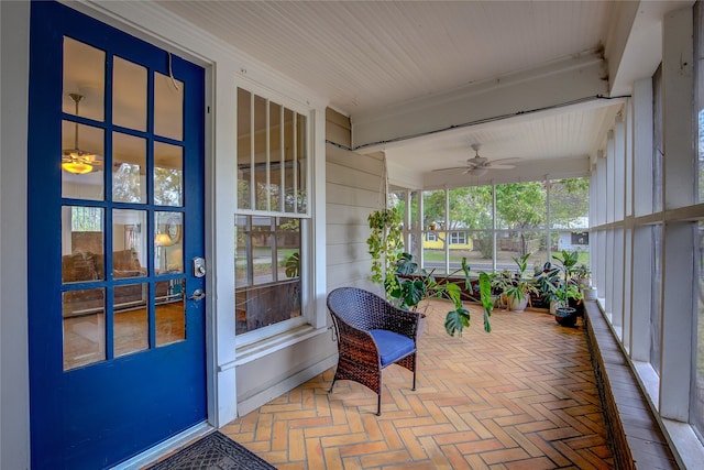 view of patio / terrace featuring covered porch and ceiling fan